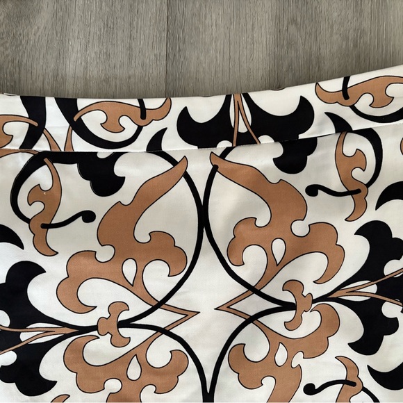 Elliott Lauren Black and Brown Patterned Skirt - Picture 3 of 7